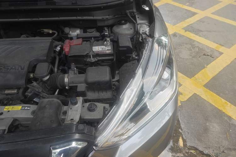 Used Nissan Kicks 2021 1.5L XL CVT Cool Enjoyment Edition Engine Bay Left