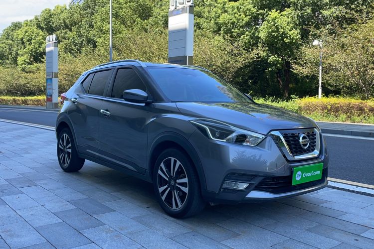 Used Nissan Kicks 2021 1.5L XV CVT Smart Connect Luxury Edition Exterior 6