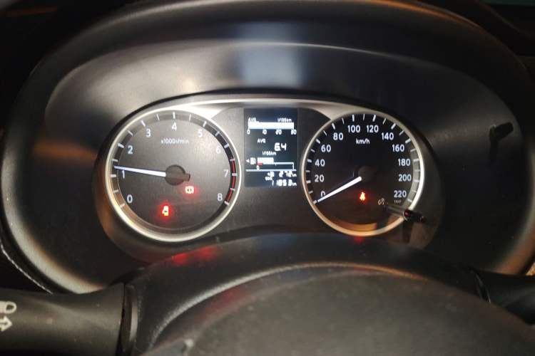 Used Nissan Kicks 2021 1.5L XE Manual Cool Edition Instrument Cluster
