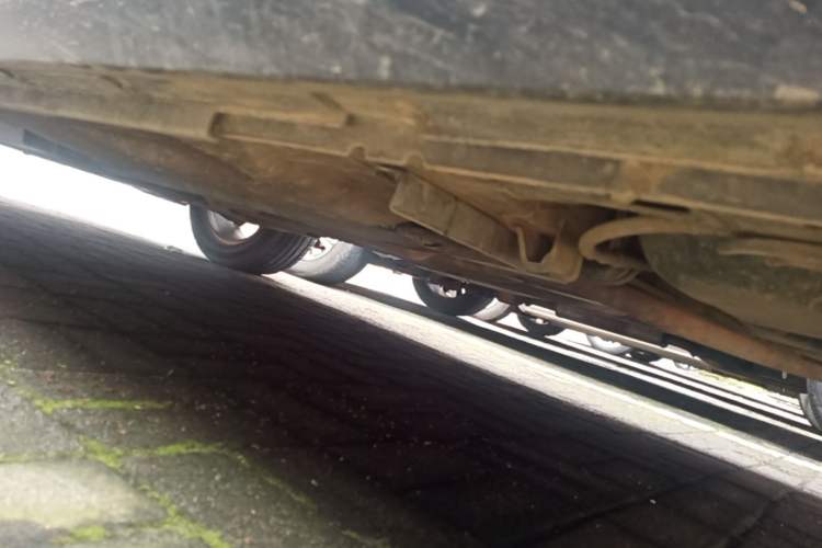 Used Nissan Kicks 2021 1.5L XL CVT Cool Enjoyment Edition Left Side Sill