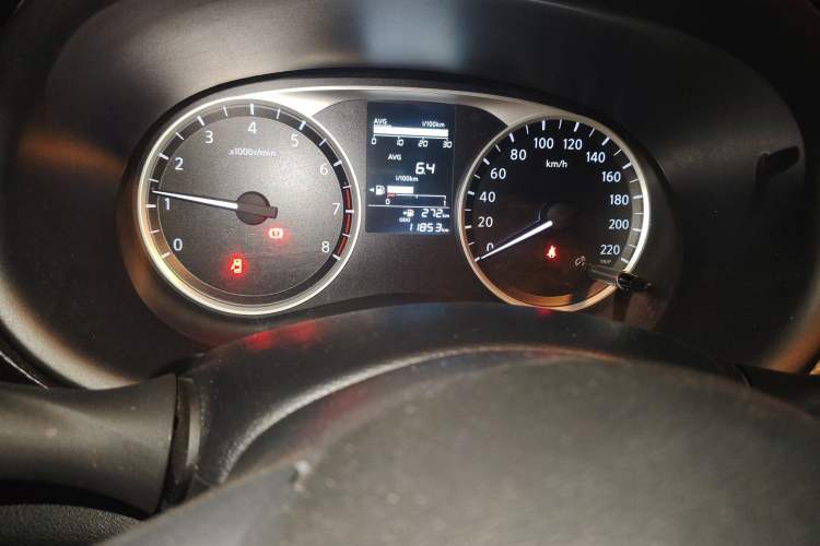 Used Nissan Kicks 2021 1.5L XE Manual Cool Edition Odometer Close Up