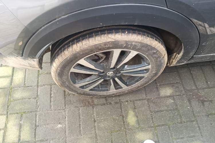 Used Nissan Kicks 2021 1.5L XL CVT Cool Enjoyment Edition Right Rear Wheel Hub