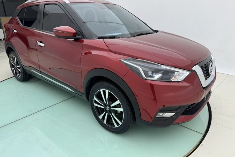 Used Nissan Kicks 2021 1.5L XV CVT Smart Connect Luxury Edition Exterior 4