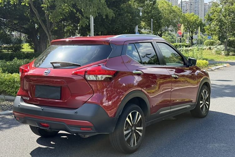 Used Nissan Kicks 2021 1.5L XV CVT Smart Connect Luxury Edition Exterior 6