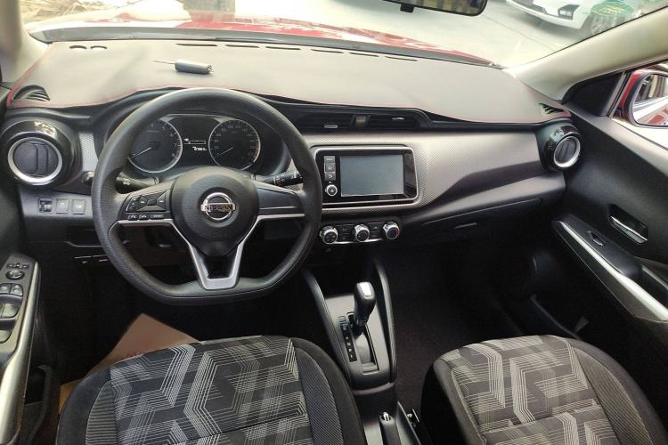 Used Nissan Kicks 2021 1.5L XL CVT Cool Enjoyment Edition Interior 3