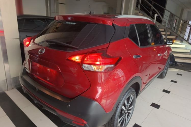 Used Nissan Kicks 2021 1.5L XV CVT Smart Connect Luxury Edition Rear Right 45 Deg