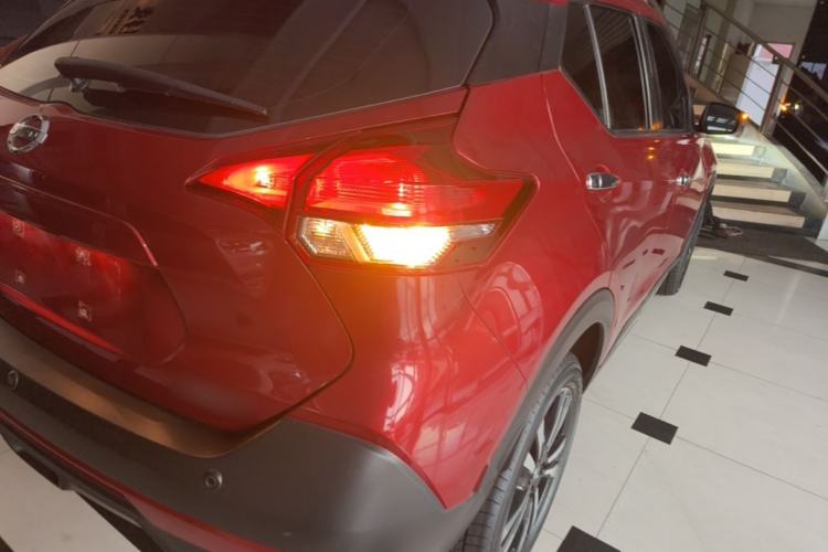 Used Nissan Kicks 2021 1.5L XV CVT Smart Connect Luxury Edition Right Rear Taillight
