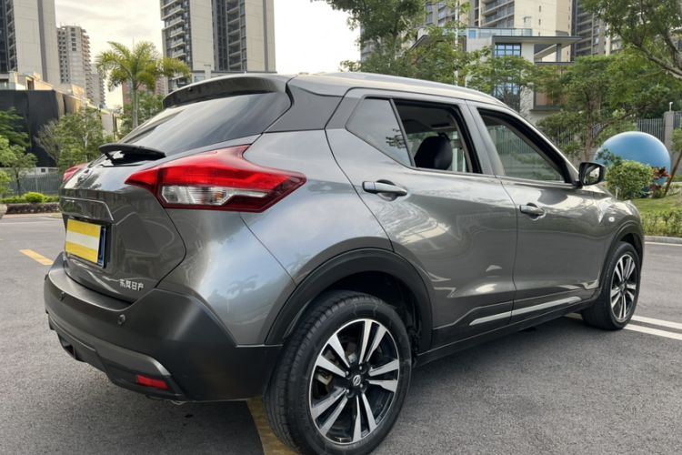 Used Nissan Kicks 2021 1.5L XL CVT Cool Enjoyment Edition Exterior 8