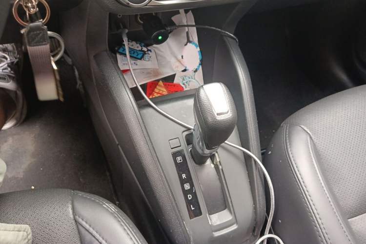 Used Nissan Kicks 2021 1.5L XL CVT Cool Enjoyment Edition Gear Lever