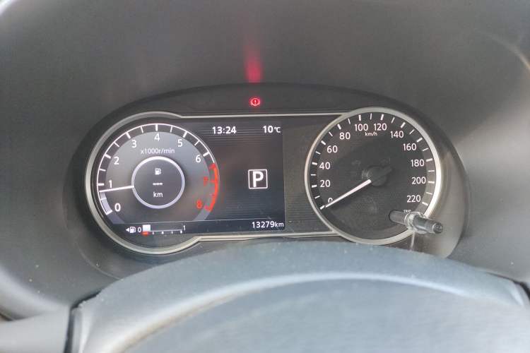 Used Nissan Kicks 2021 1.5L XV CVT Smart Connect Luxury Edition Instrument Cluster