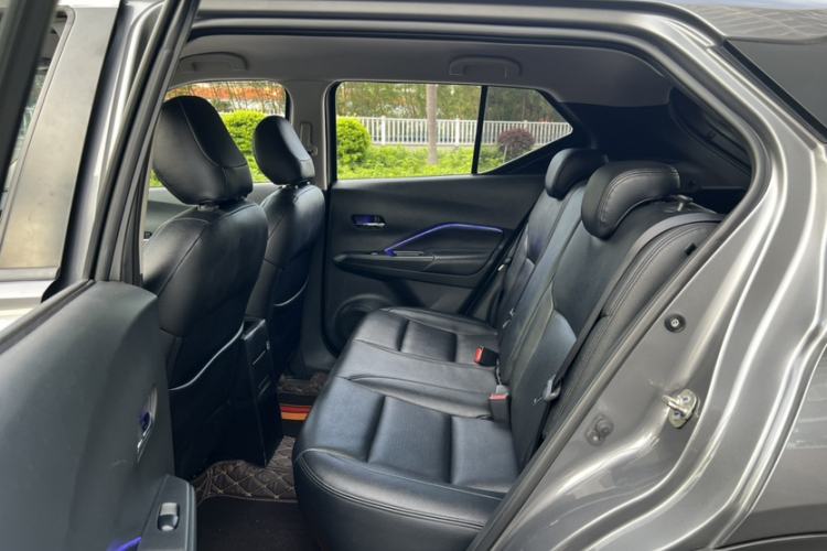 Used Nissan Kicks 2021 1.5L XL CVT Cool Enjoyment Edition Interior 1