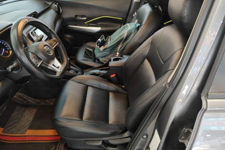 Used Nissan Kicks 2021 1.5L XL CVT Cool Enjoyment Edition Left Front Seat