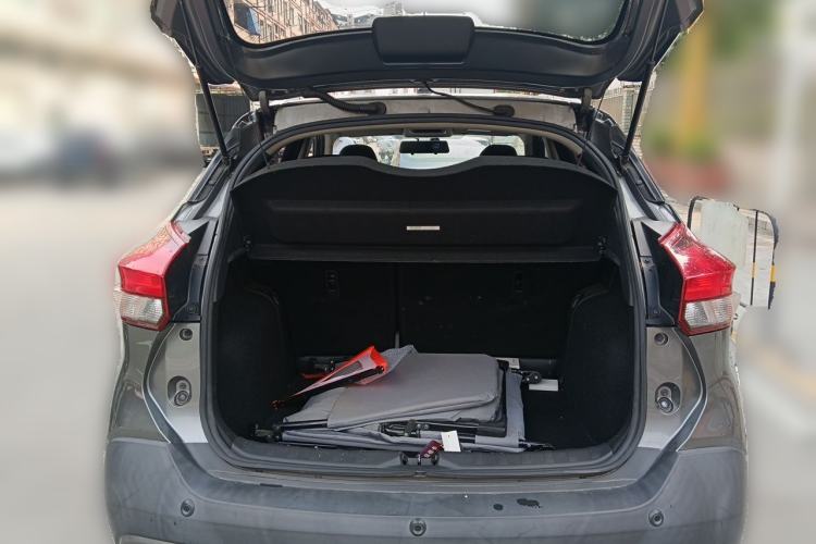 Used Nissan Kicks 2021 1.5L XL CVT Cool Enjoyment Edition Trunk