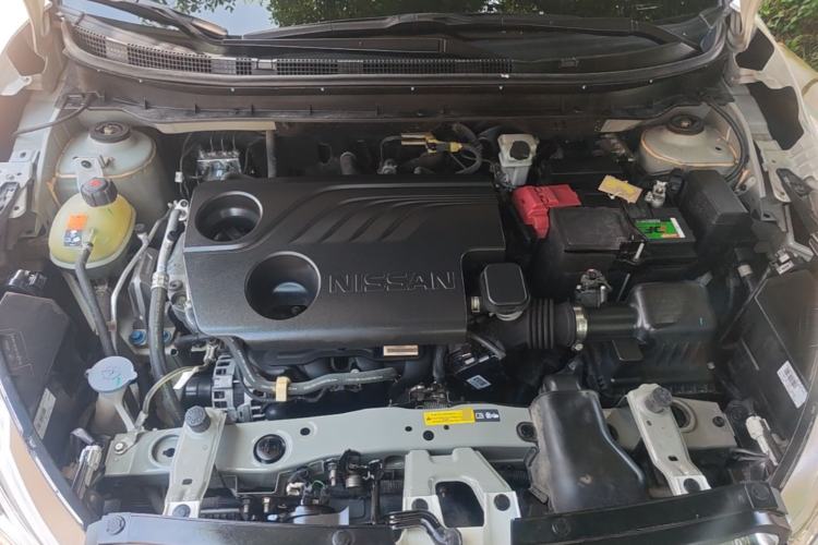 Used Nissan Kicks 2021 1.5L XV CVT Smart Connect Luxury Edition Engine Bay