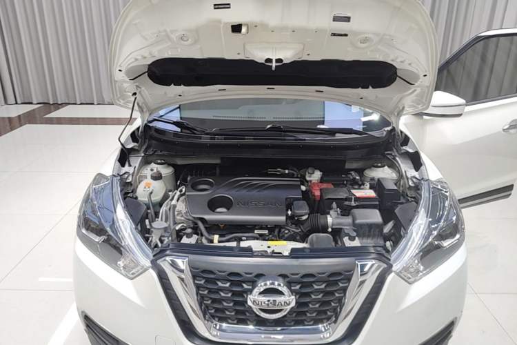 Used Nissan Kicks 2021 1.5L XV CVT Smart Connect Luxury Edition Engine Bay