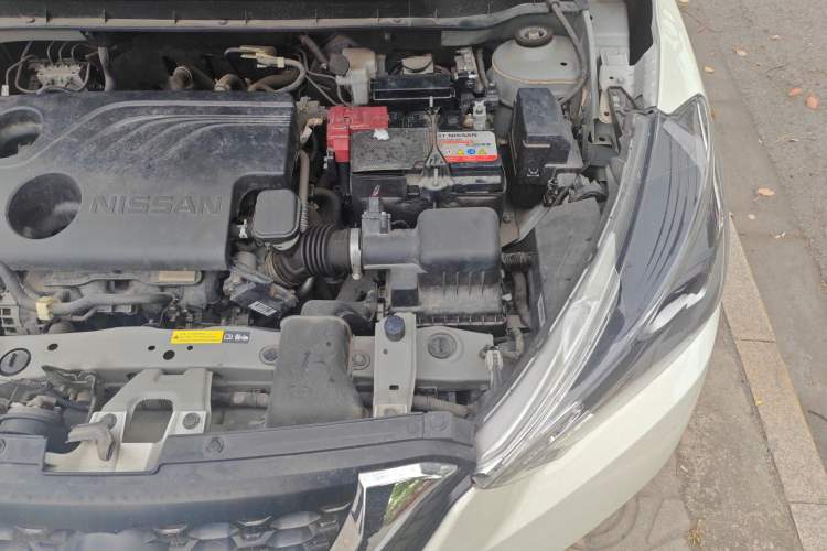 Used Nissan Kicks 2021 1.5L XL CVT Cool Enjoyment Edition Engine Bay Left