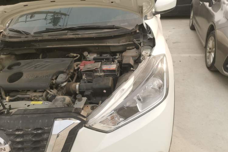 Used Nissan Kicks 2021 1.5L XL CVT Cool Enjoyment Edition Engine Bay Left