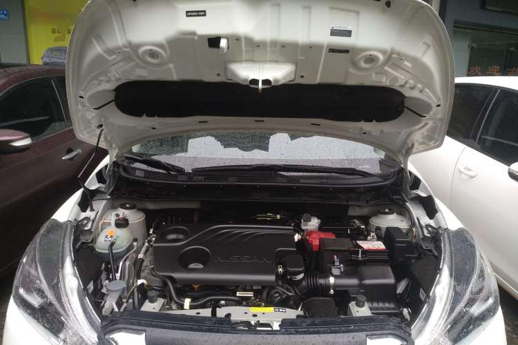 Used Nissan Kicks 2021 1.5L XV CVT Smart Connect Luxury Edition Engine Bay