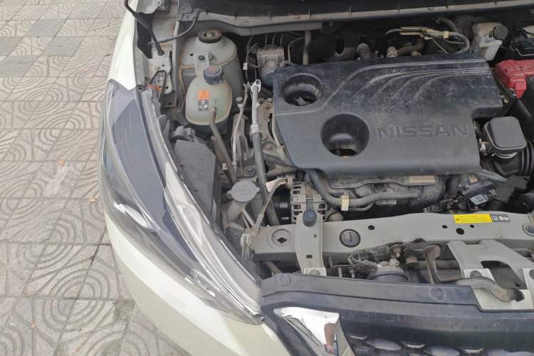Used Nissan Kicks 2021 1.5L XL CVT Cool Enjoyment Edition Engine Bay Right