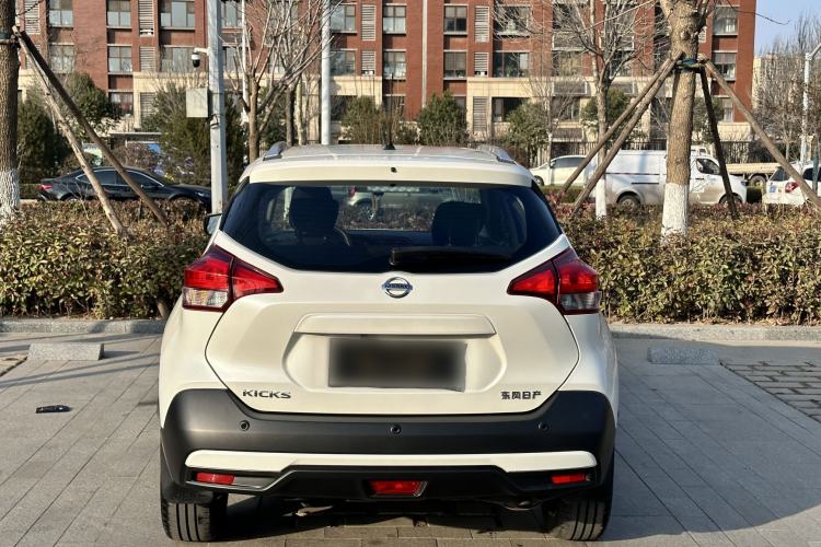 Used Nissan Kicks 2021 1.5L XL CVT Cool Enjoyment Edition Exterior 9