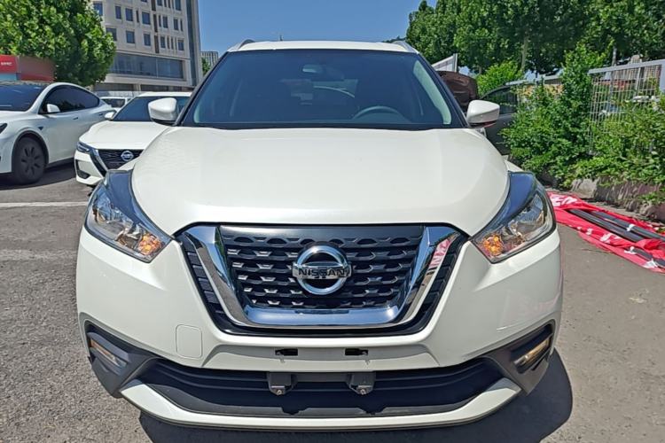 Used Nissan Kicks 2021 1.5L XL CVT Cool Enjoyment Edition Front
