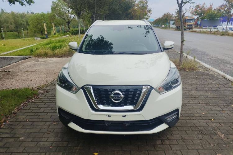Used Nissan Kicks 2021 1.5L XV CVT Smart Connect Luxury Edition Front