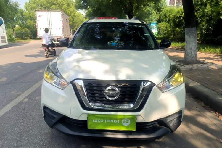 Used Nissan Kicks 2021 1.5L XE Manual Cool Edition Front