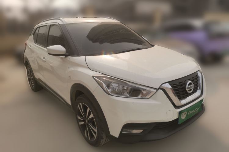 Used Nissan Kicks 2021 1.5L XL CVT Cool Enjoyment Edition Front Right 45 Deg