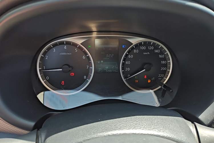 Used Nissan Kicks 2021 1.5L XL CVT Cool Enjoyment Edition Instrument Cluster