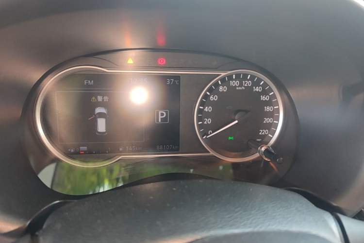 Used Nissan Kicks 2021 1.5L XV CVT Smart Connect Luxury Edition Instrument Cluster