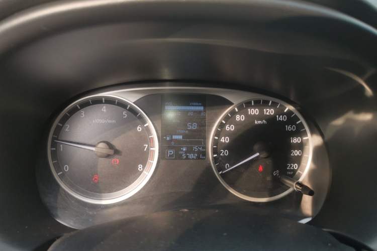Used Nissan Kicks 2021 1.5L XL CVT Cool Enjoyment Edition Instrument Cluster