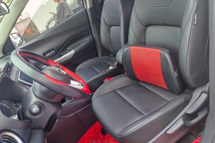 Used Nissan Kicks 2021 1.5L XL CVT Cool Enjoyment Edition Left Front Seat