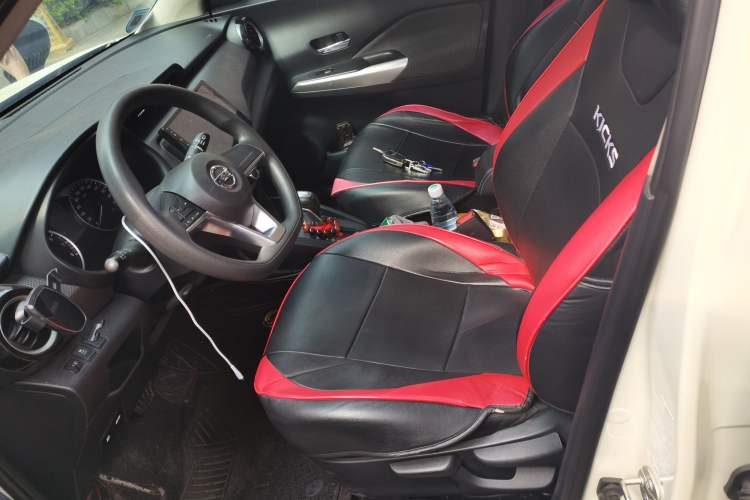 Used Nissan Kicks 2021 1.5L XL CVT Cool Enjoyment Edition Left Front Seat