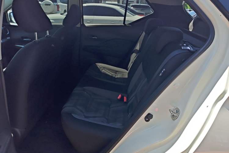 Used Nissan Kicks 2021 1.5L XL CVT Cool Enjoyment Edition Left Rear Seat