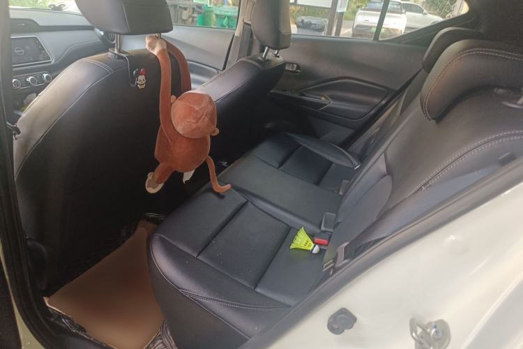 Used Nissan Kicks 2021 1.5L XV CVT Smart Connect Luxury Edition Left Rear Seat