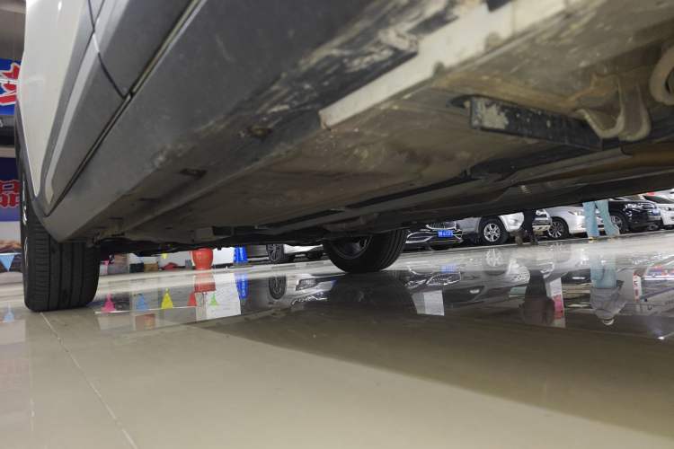 Used Nissan Kicks 2021 1.5L XV CVT Smart Connect Luxury Edition Left Side Sill