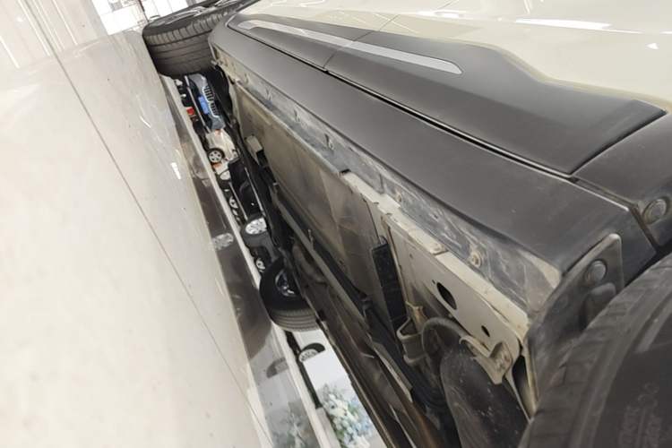 Used Nissan Kicks 2021 1.5L XV CVT Smart Connect Luxury Edition Left Side Sill