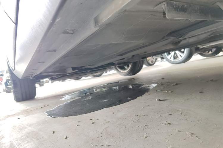 Used Nissan Kicks 2021 1.5L XV CVT Smart Connect Luxury Edition Left Side Sill