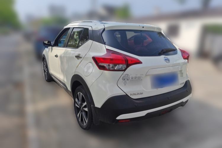 Used Nissan Kicks 2021 1.5L XL CVT Cool Enjoyment Edition Rear Left 45 Deg