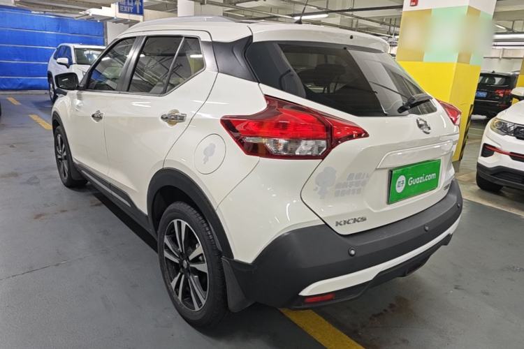 Used Nissan Kicks 2021 1.5L XV CVT Smart Connect Luxury Edition Rear Left 45 Deg