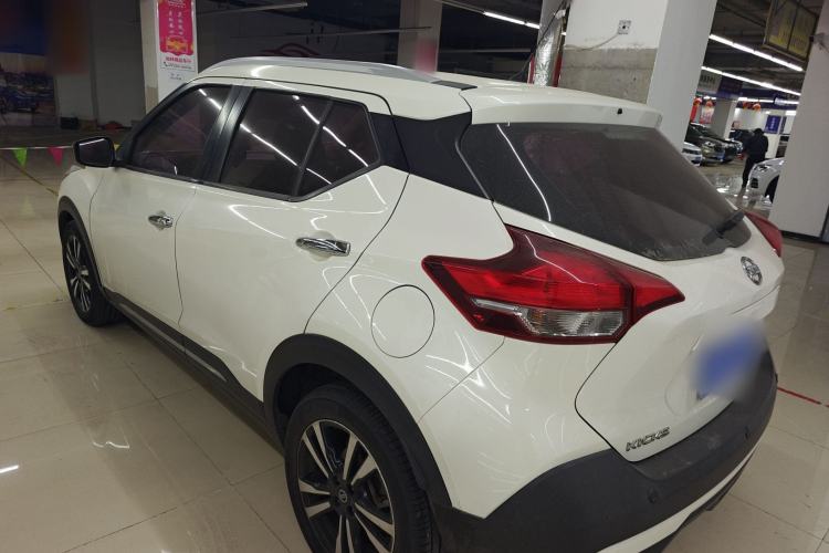 Used Nissan Kicks 2021 1.5L XV CVT Smart Connect Luxury Edition Rear Left 45 Deg