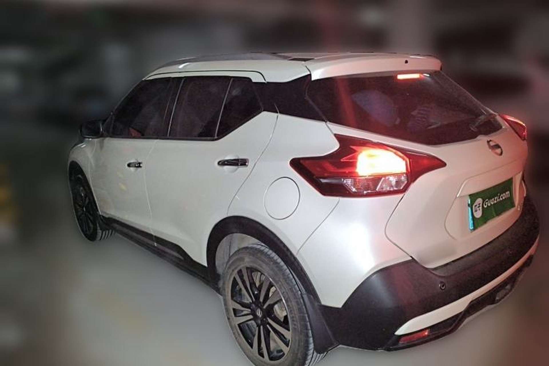 Used Nissan Kicks 2021 1.5L XV CVT Smart Connect Luxury Edition Rear Left 45 Deg