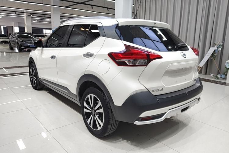 Used Nissan Kicks 2021 1.5L XV CVT Smart Connect Luxury Edition Rear Left 45 Deg