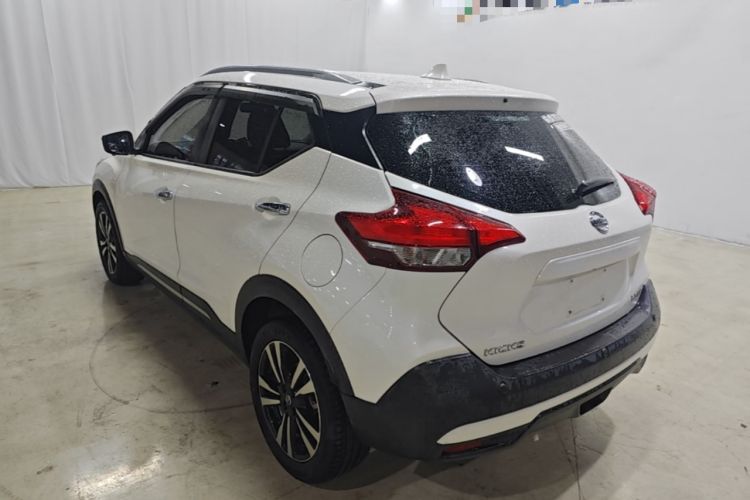 Used Nissan Kicks 2021 1.5L XV CVT Smart Connect Luxury Edition Rear Left 45 Deg