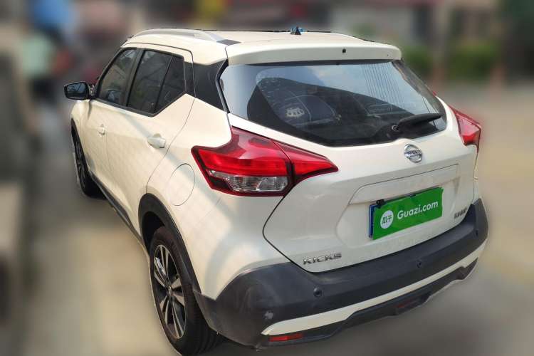 Used Nissan Kicks 2021 1.5L XL CVT Cool Enjoyment Edition Rear Left 45 Deg