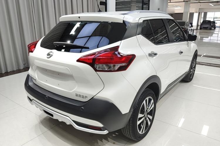 Used Nissan Kicks 2021 1.5L XV CVT Smart Connect Luxury Edition Rear Right 45 Deg