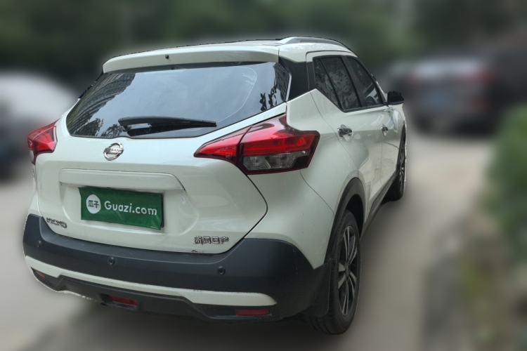 Used Nissan Kicks 2021 1.5L XV CVT Smart Connect Luxury Edition Rear Right 45 Deg