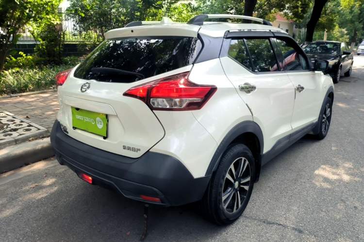 Used Nissan Kicks 2021 1.5L XE Manual Cool Edition Rear Right 45 Deg