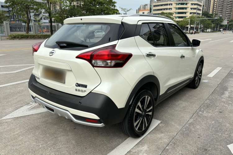 Used Nissan Kicks 2021 1.5L XV CVT Smart Connect Luxury Edition Rear Right 45 Deg