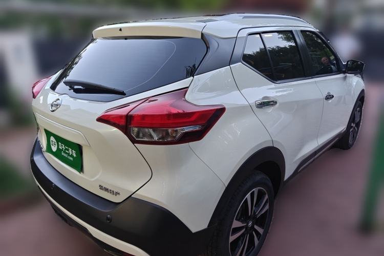 Used Nissan Kicks 2021 1.5L XV CVT Smart Connect Luxury Edition Rear Right 45 Deg